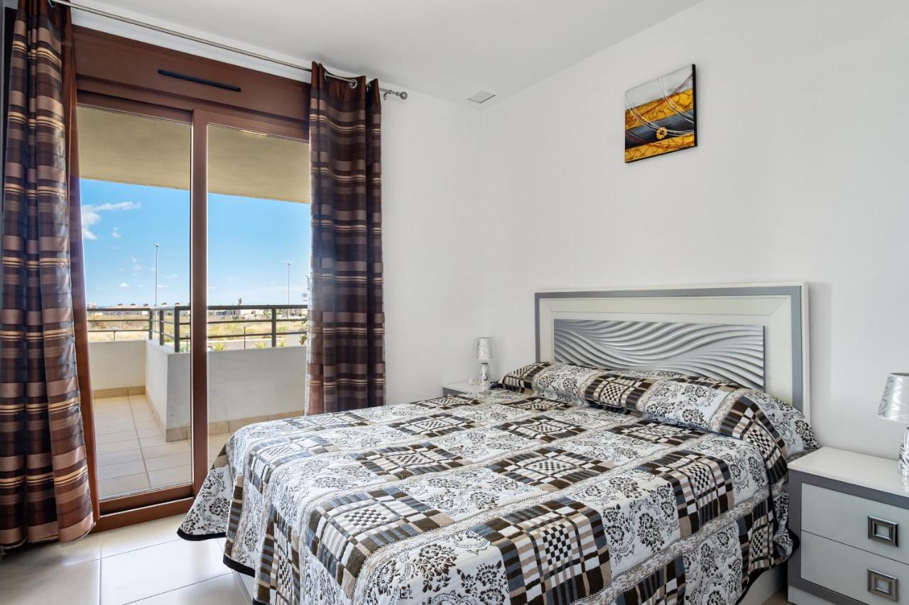 Cb Living - Modern Apartment, Terrazas De Campoamor Dehesa de Campoamor  Екстериор снимка